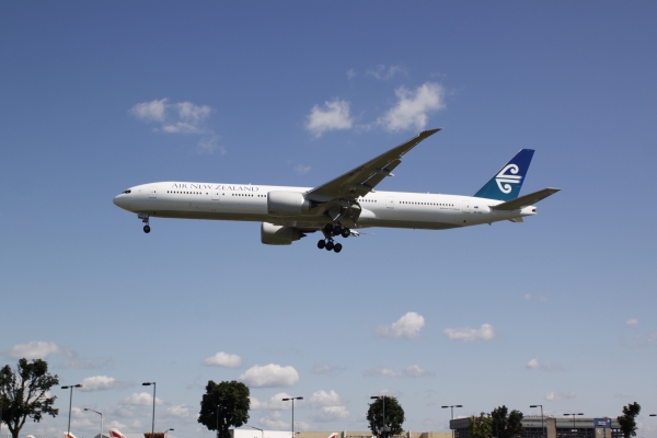 B773 ANZ.jpg