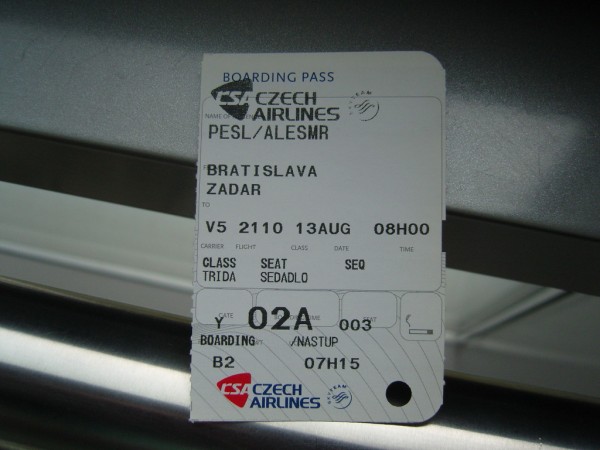 Boarding pass - check in pro DanubeWings v BTS dela CSA