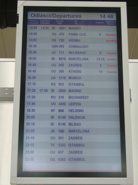 FIDS - za povsimnuti stoji odlet Dubrovnik Airlines v 15:30 do Connaught. Nemate nekdo predstavu kde to je?