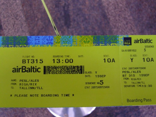 Palubka na let RIX-TLL