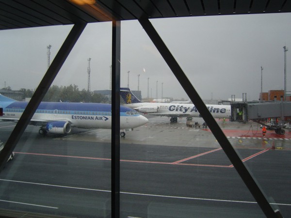 City Airlines MD 82 pred odletem do GOT