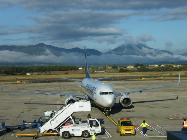 Ryanair v Gironě.