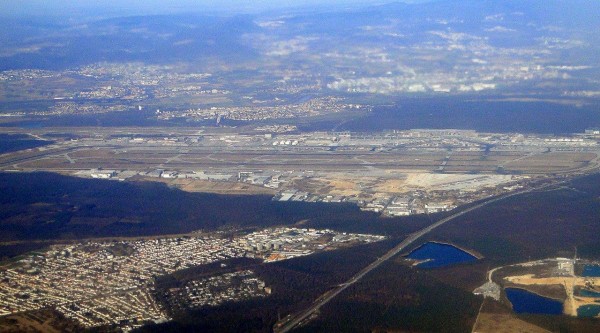 118 FRA airport.jpg